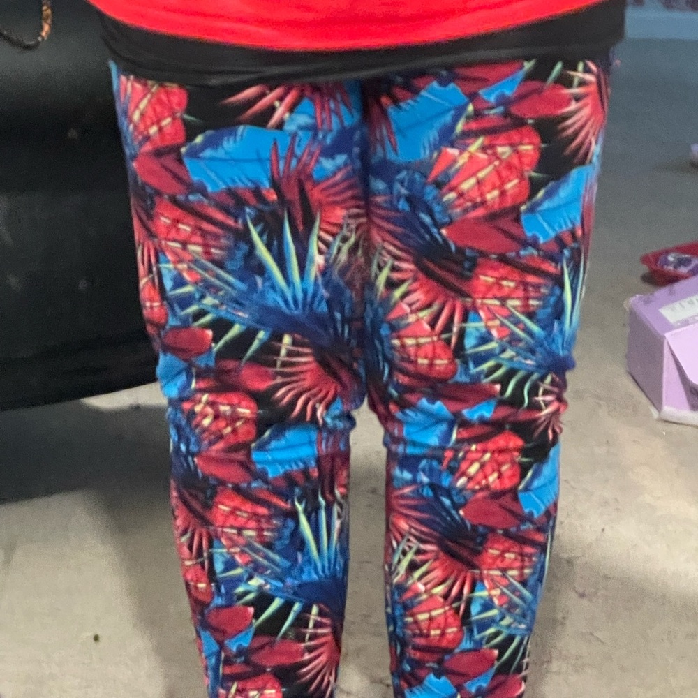Like new only worn once multicolored pants size 14